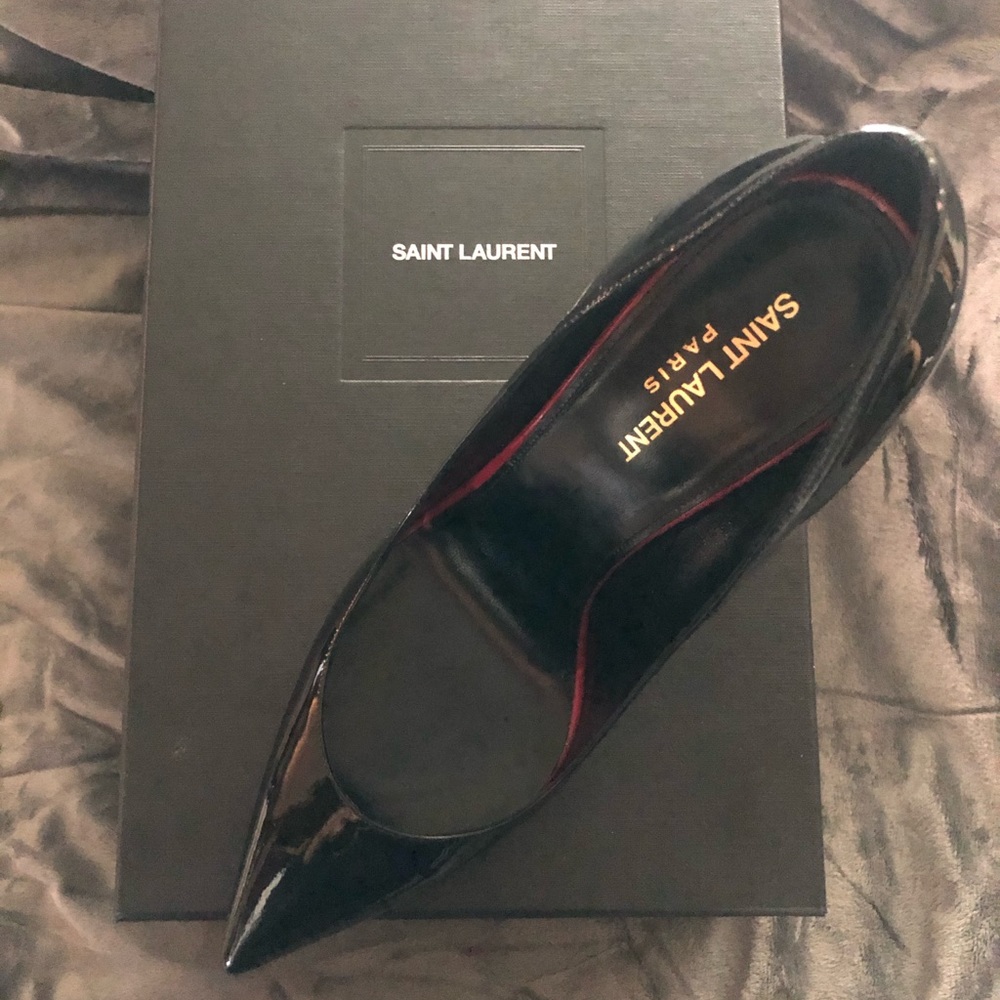 Saint Laurent Anja Pumps
